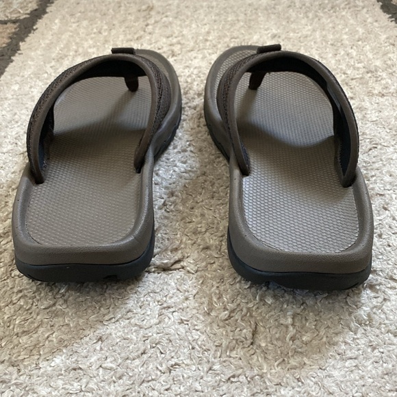 New with box Teva M Pajaro thong sandals men’s size 11 main image 2